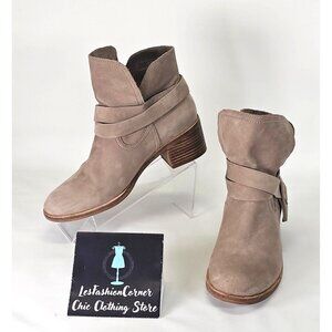UGG Elora Sahara Women's Taupe Suede Leather Ankle Boots Heel Size 7.5 217